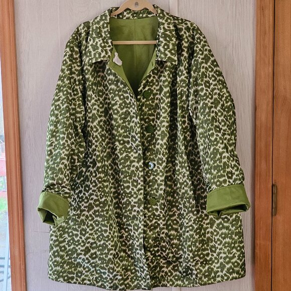 Dennis Basso Reversible Green/Leopard Print, Size 3X - Picture 4 of 5